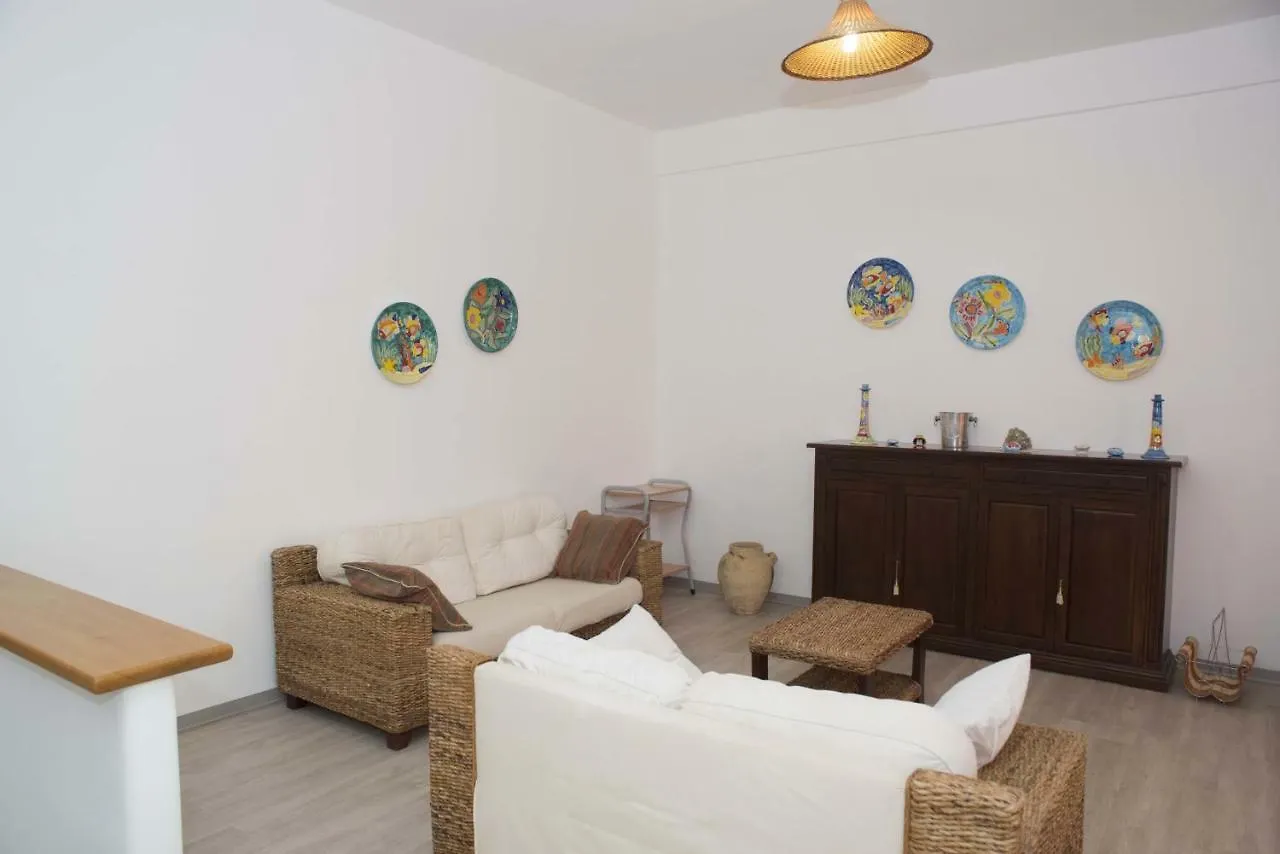 שאקה S.Giorgio Apartments 0*,