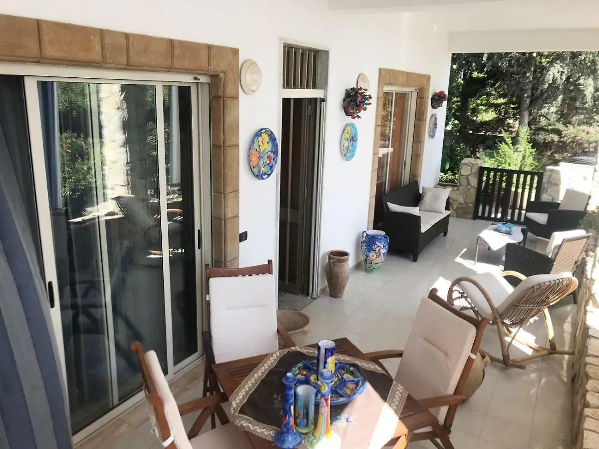 S.Giorgio Apartments シャッカ